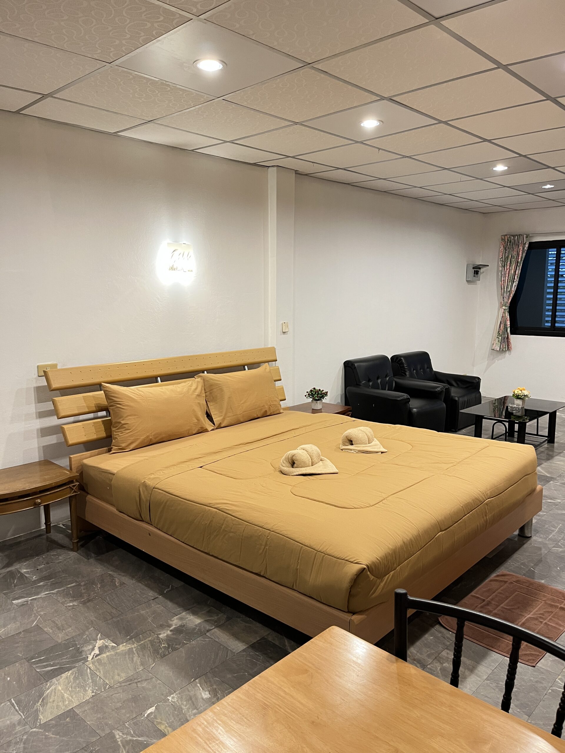 Superior Room ,ห้องพัก Superior,DT Residence Apartment,ห้องพักพร้อมเฟอร์นิเจอร์