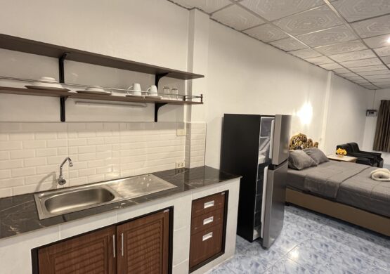 ห้องพัก Superior ที่พักสำหรับครอบครัว DT Residence Apartment อพาร์ตเมนต์ใกล้ชายหาดพัทยา